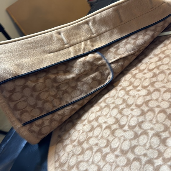 Coach Jacket - Picture 3 of 5